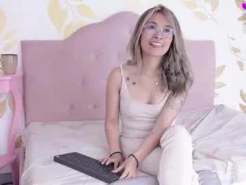 beccamilanni on Chaturbate 