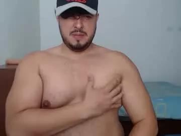 beefypecs_10 on Chaturbate 