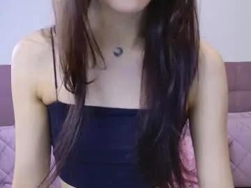 bella_dvllam1 on Chaturbate 