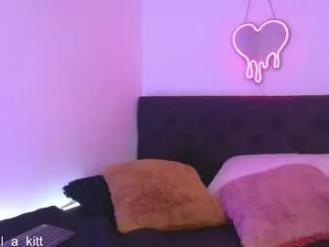 bella_kittyy on Chaturbate 