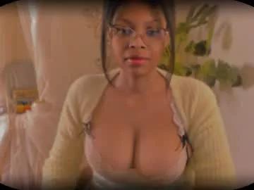 bellablakes18 on Chaturbate 