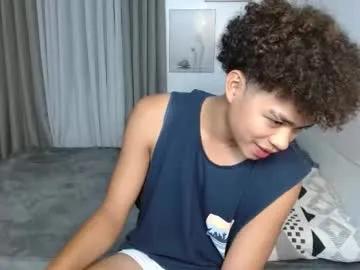 bigcock_moreno on Chaturbate
