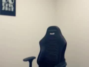 bigsnakeman1995 — Freechat on Chaturbate