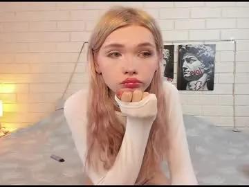 blondy_fina on Chaturbate