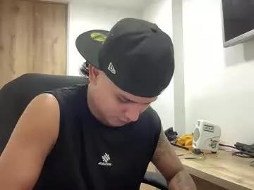 bob_pettersonn on Chaturbate 