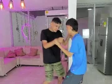 boysdeluxemilitary's avatar