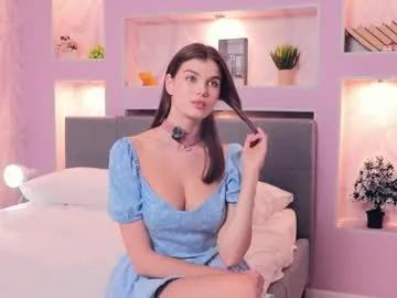 candy_flo — GOAL: bring me to the hottest mood for todays show [25 tokens remaining] Welcome to my room, i'm new! Help me to get 500 thumbs up<3 #18 #teen #new #shy #young