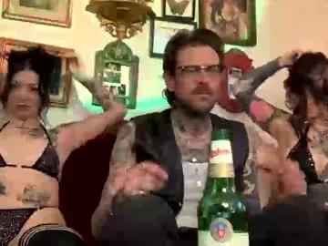 charlie_western — Cvm burst your bubble - w/ Sarahmoonsg  // GOAL: 111 #BGG #TATTOOS #couple #goth #gay
