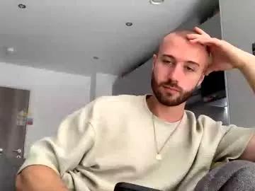 cheekycharliee on Chaturbate 