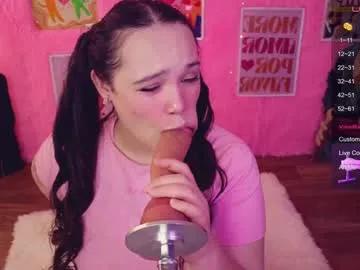 chery_lady22 — Ride Dildo [139 tokens left] #deepthroat #cute #bigass #curvy #Fuckmachine