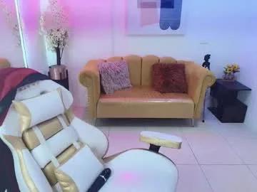 chloe_andrewss on Chaturbate