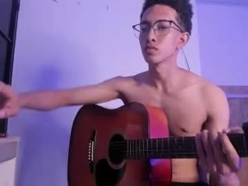 cj_davis1 — Big cum #cum #skinny #bigcock #bbc #latino [500 tokens remaining]