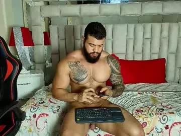 college_muscle_ass on Chaturbate 