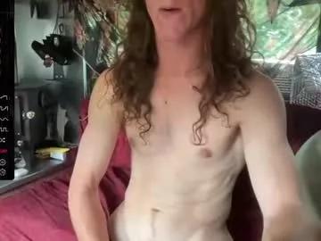 collegestudmole420 on Chaturbate 