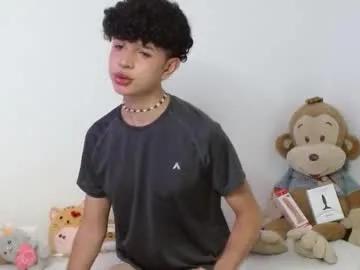 cuddly_twinkie on Chaturbate