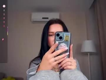 delanakimbral — Take off bra and add oil on boobs <3 [167 tokens remaining] Hello guys! Im Tessa! Im #new here and ofc Im #shy ^^ Im also #18 #skinny and #daddy