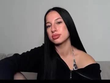 delly_love on Chaturbate 