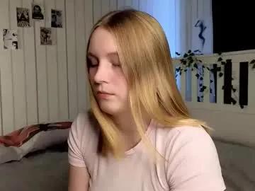 delorserohanna — im very new here!! ^^  goal: Release one little finger. ^.^ #shy #18 #bigboobs #bigass #new [121 tokens remaining]