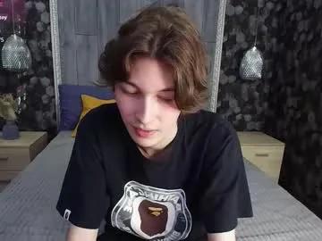 dennisbradsson on Chaturbate