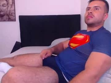 derek_group on Chaturbate 