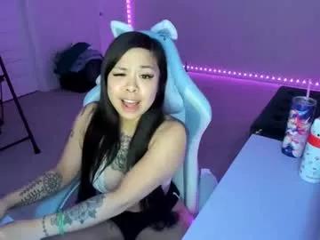 dolllface on Chaturbate 