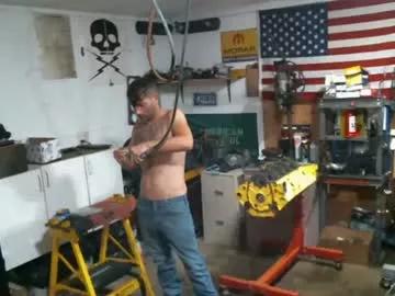 donniestone on Chaturbate 