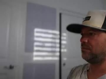 edge_masters on Chaturbate 