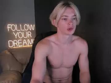 eevee52 on Chaturbate 