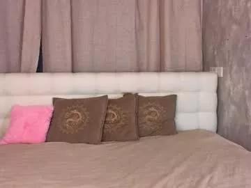 elenefrail on Chaturbate 