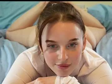ellaa91 on Chaturbate 