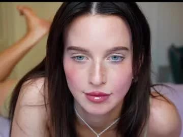 ellaa91 on Chaturbate 