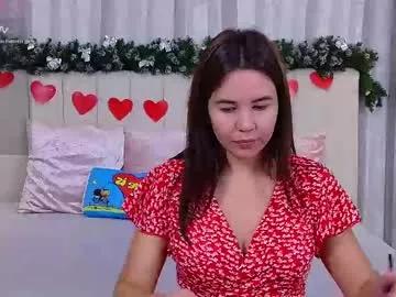 ellaander on Chaturbate 