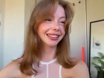 elli_harmon on Chaturbate 