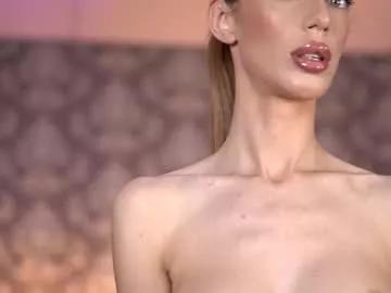ellieredd on Chaturbate 
