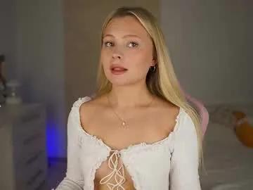 elly_ary —  GOAL: Air kiss :* [ 15]  You look lonely! I can fix that <3  #18 #blonde #smalltits #lovense #teen