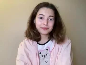 ellynella on Chaturbate 