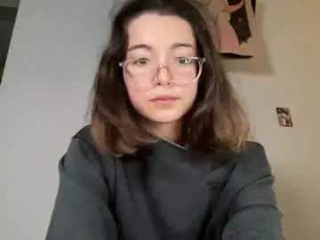 ellynella on Chaturbate 
