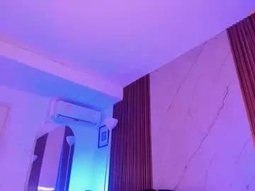 emiilycollins1 on Chaturbate 