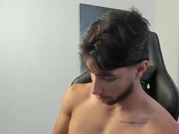 emmet_collins — I'm new to the site, lets fun! 2222 cum show #new #bigcock #latino #muscle #lovense [2195 tokens remaining]