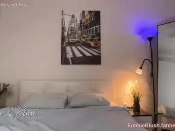 emmie_blush on Chaturbate 