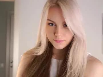 emmiemurray — g: Sensually lick fingers close up  / Call me Aurora, I'm from Venice, I'm #18 y.o. Will you be my friend? #shy #new #teen #blond [0 tokens remaining]
