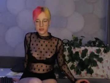 eva_forrest — GOAL: chest covered with hand [161 tokens remaining] Welcome to my room! #lesbian #smoke #cosplay #bigboobs #nonude #young #new