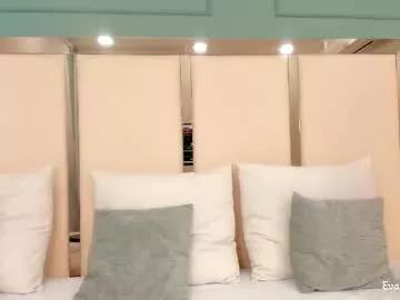 evaa_rose_ on Chaturbate 