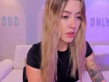 evebenson on Chaturbate 