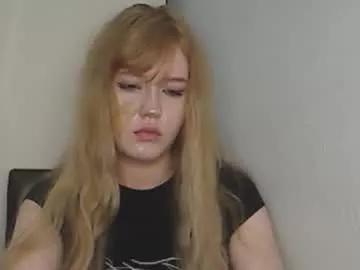 evelinameowy on Chaturbate 