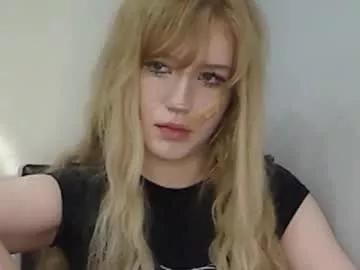 evelinameowy on Chaturbate 