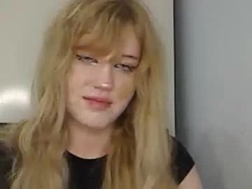 evelinameowy on Chaturbate 