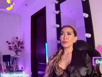 evelynagrey on Chaturbate 