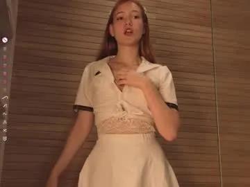 evelyncrowz on Chaturbate 