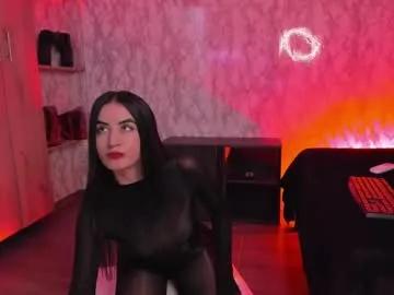evelynjoness_ on Chaturbate 
